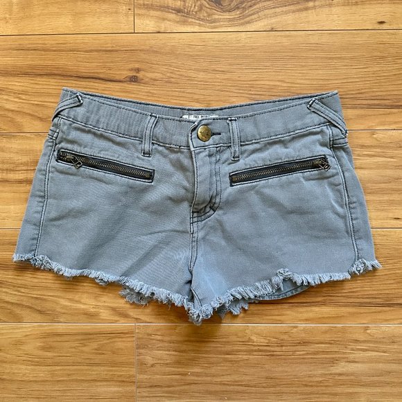 Free People Denim Shorts - Picture 1 of 3